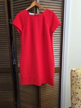 Donna Morgan Red Short Sleeve  Shift Dress